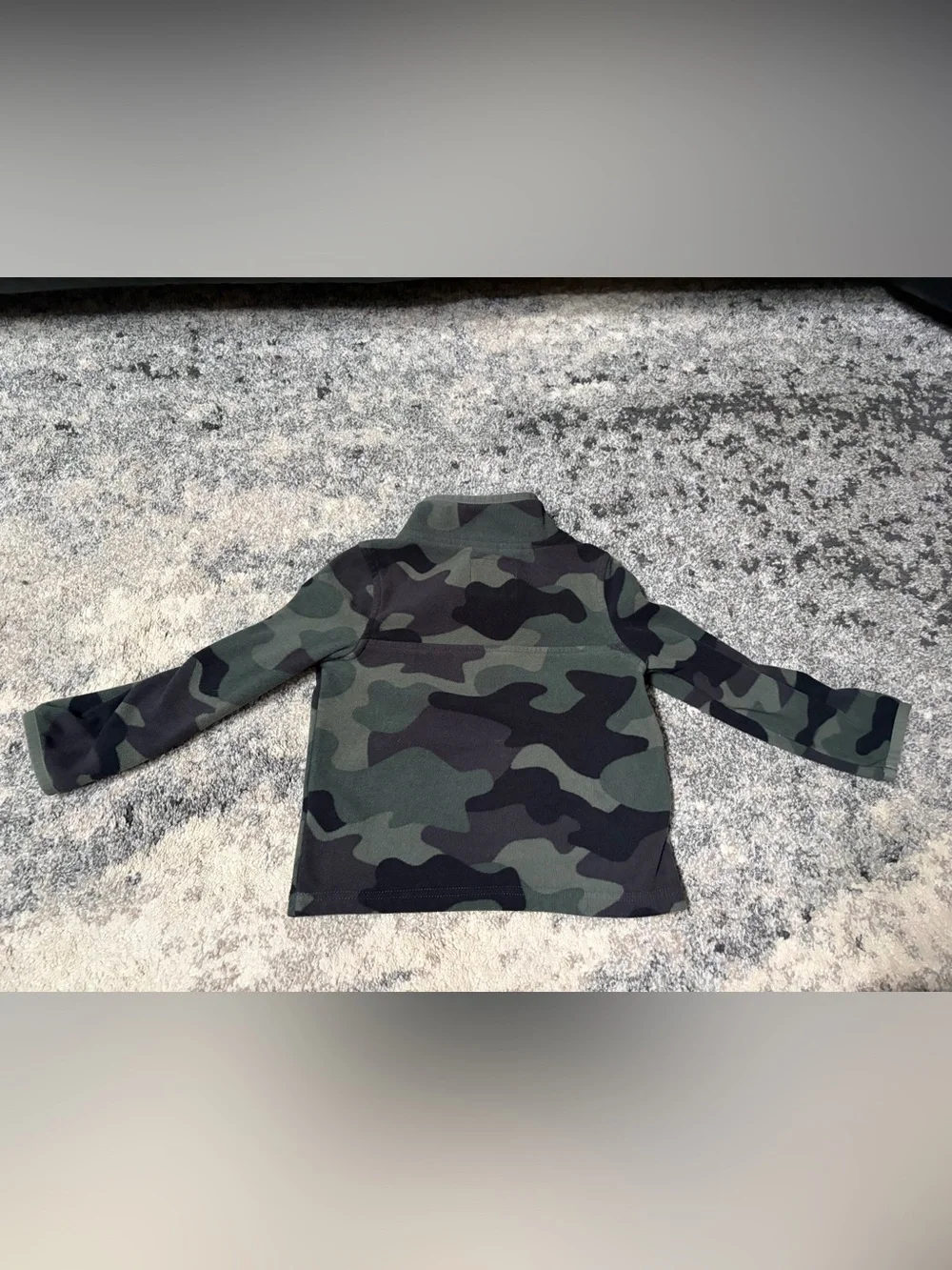OshKosh B'gosh Green & Black Camo Pullover